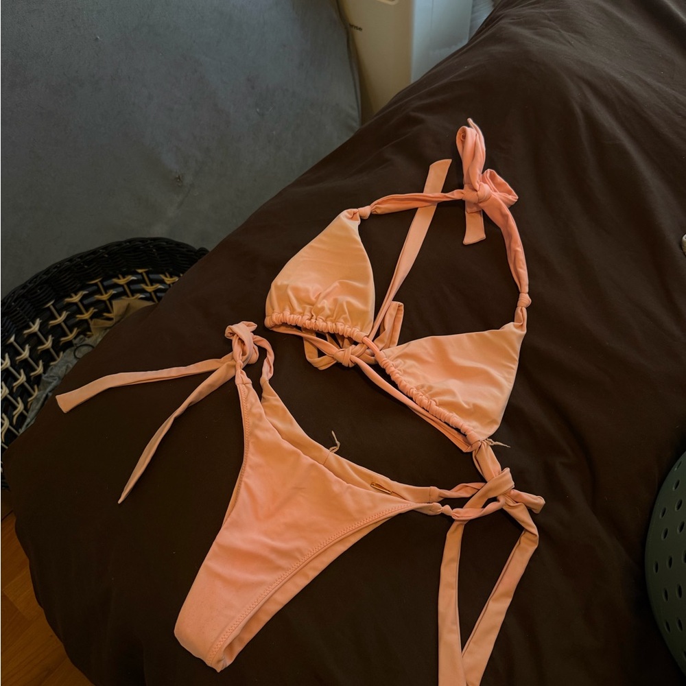 WHITE FOX bikini - Picture 2 of 11
